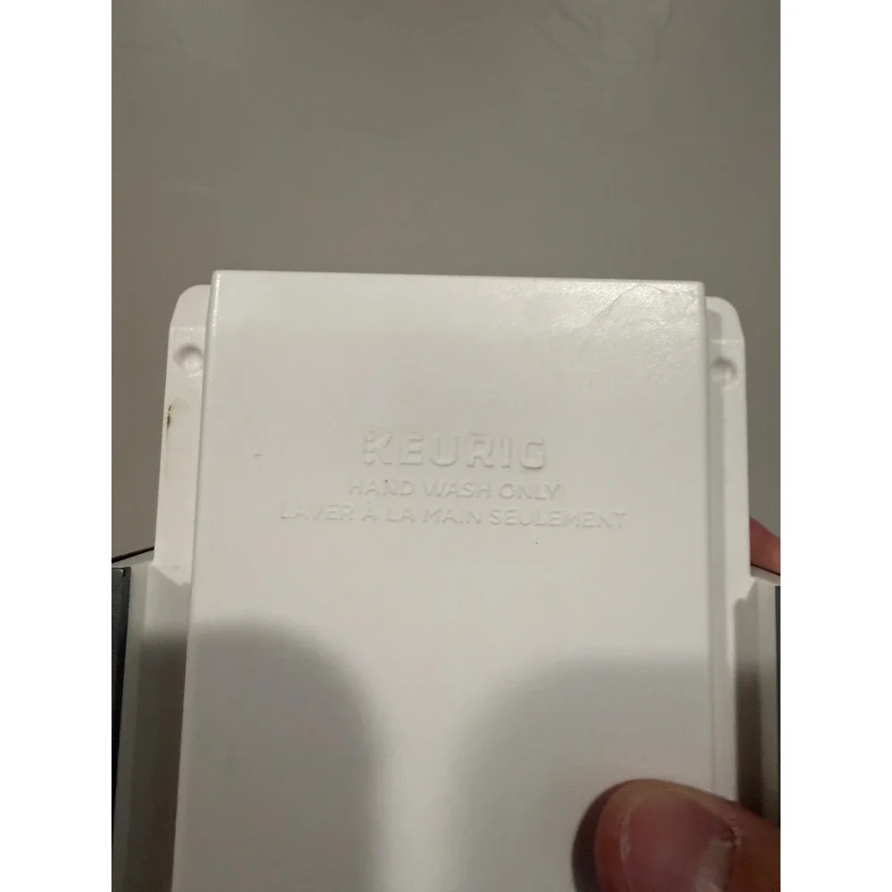 Keurig Water Reservoir Tank with Lid Replacement Clear White Good Condition 12oz